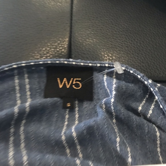 Blue & white Lightweight flowing sleeved Top - Picture 6 of 6